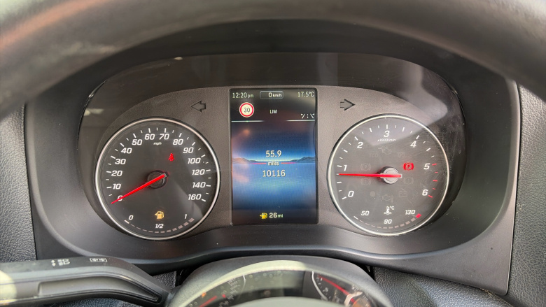 Mercedes-Benz Vito L2 Diesel Rwd 114CDI Pro Van